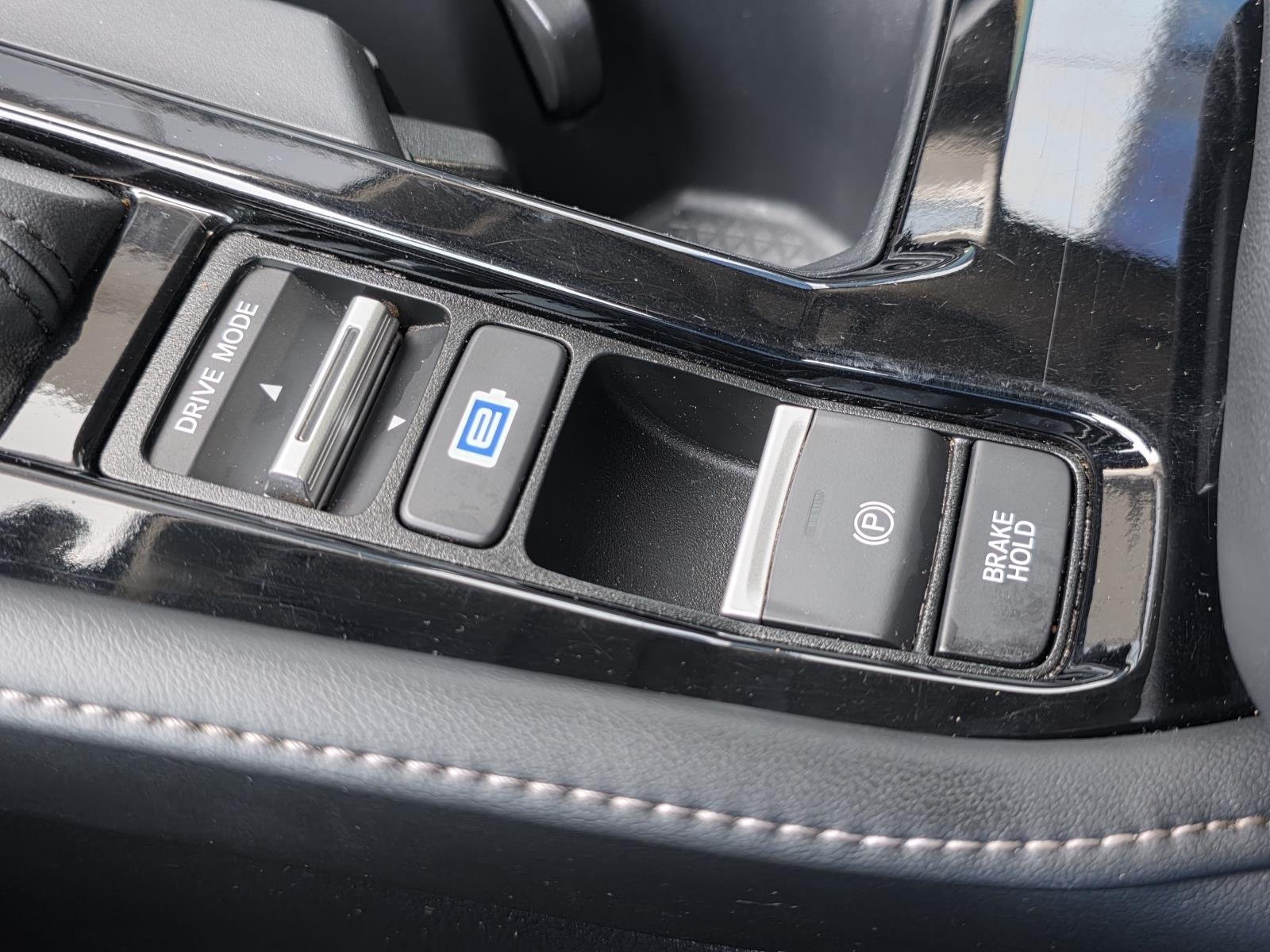 2024 Honda Accord Hybrid Touring - Photo 25