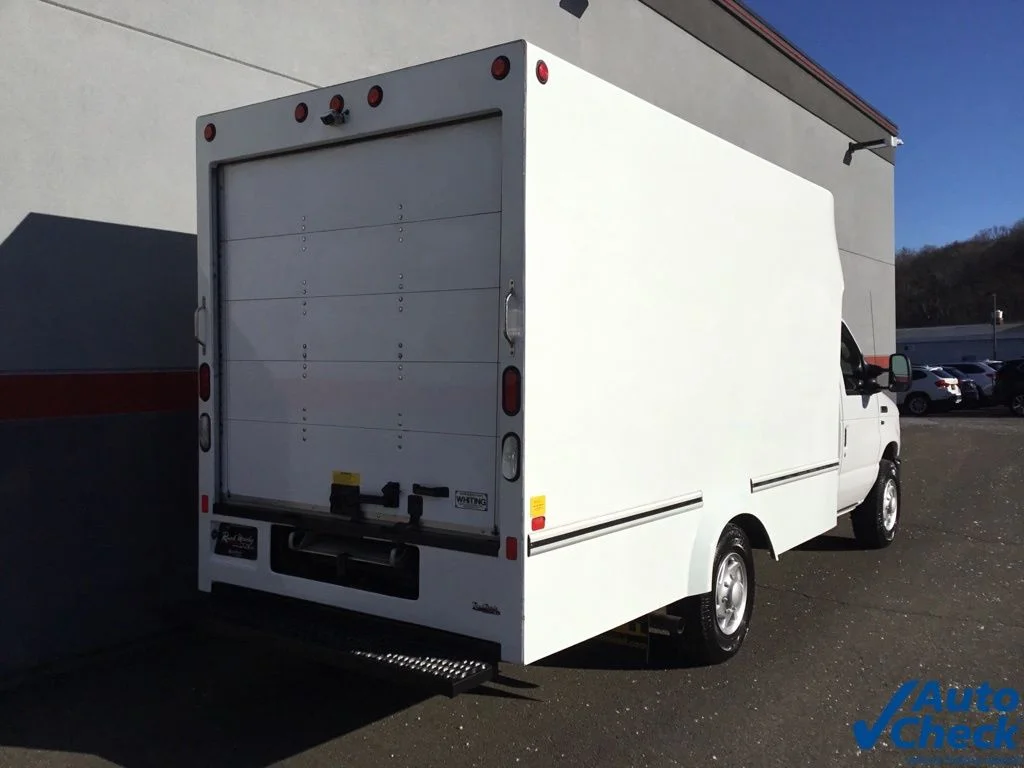 2016 Ford E-Series Cutaway Base - Photo 11