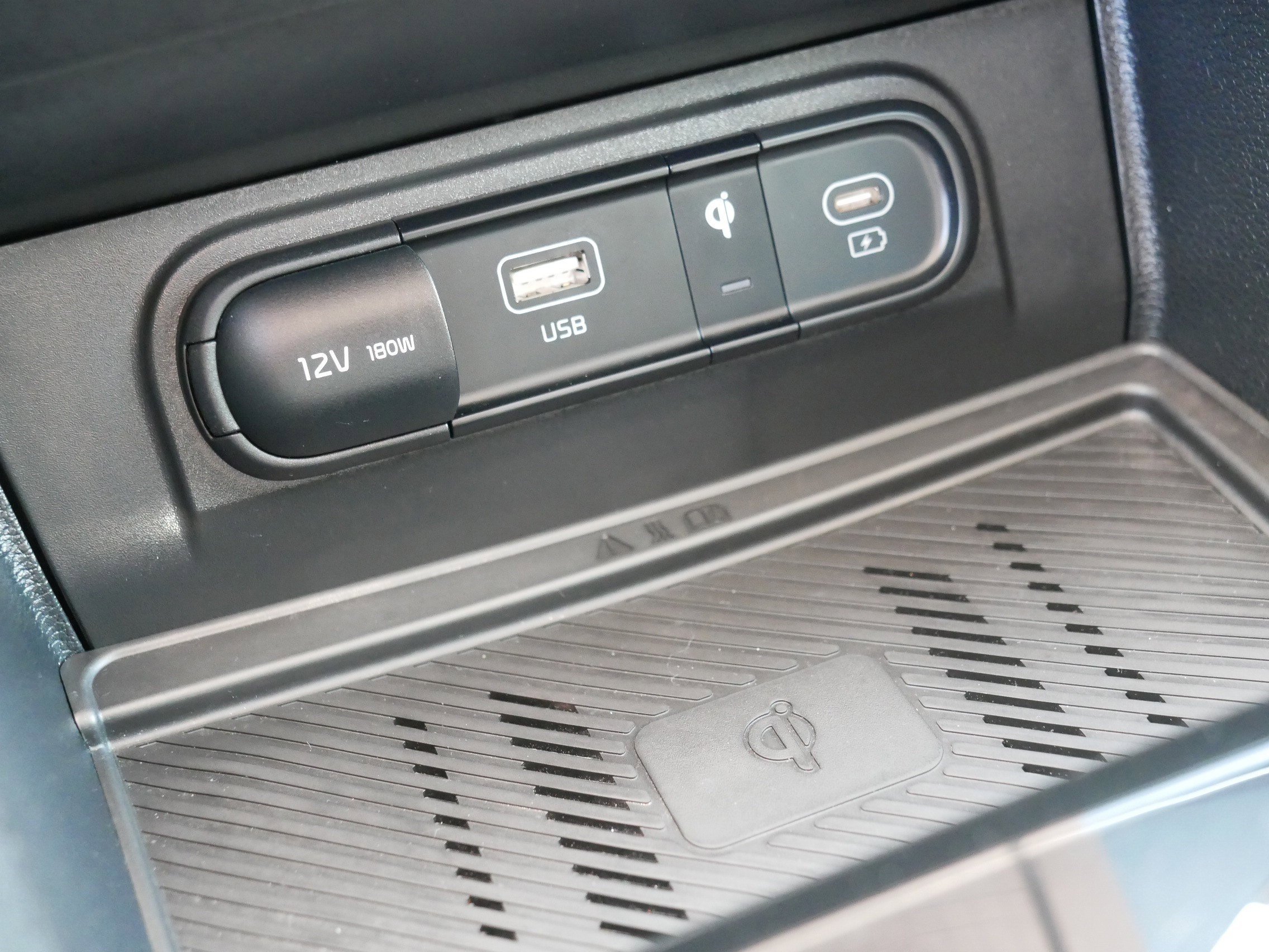 Certified Used 2024 Wolf Gray Kia SX-Prestige image 33