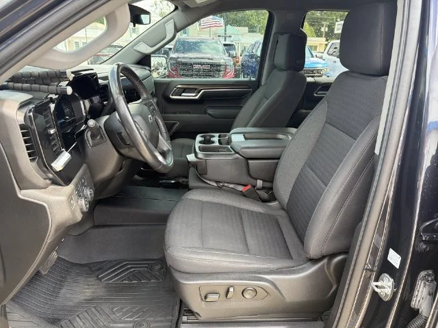 Used 2022 Gray Chevrolet RST image 14