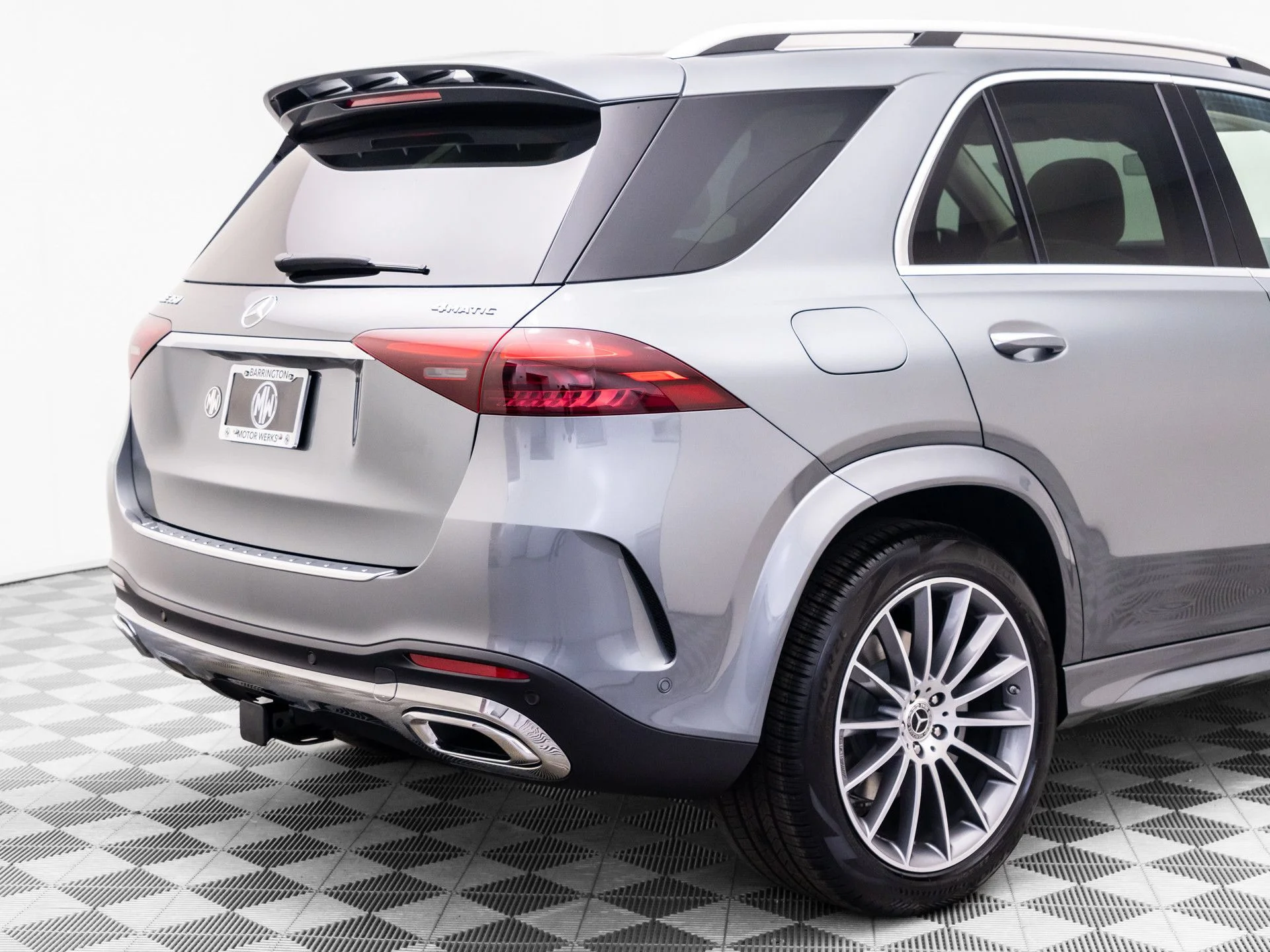 New 2026 Gray Mercedes-Benz GLE 350 image 39