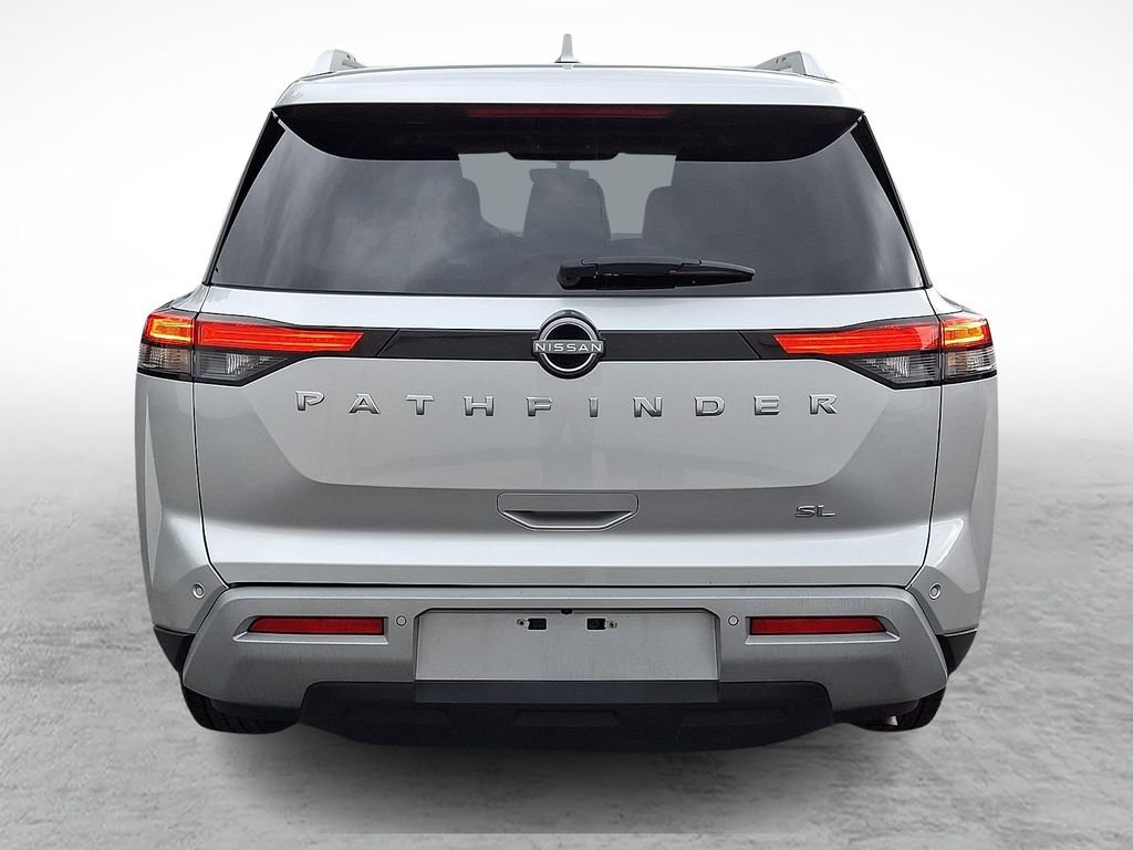 Used 2025 Silver Nissan SL image 5