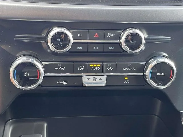 New 2026 Avalanche Ford XLT image 22