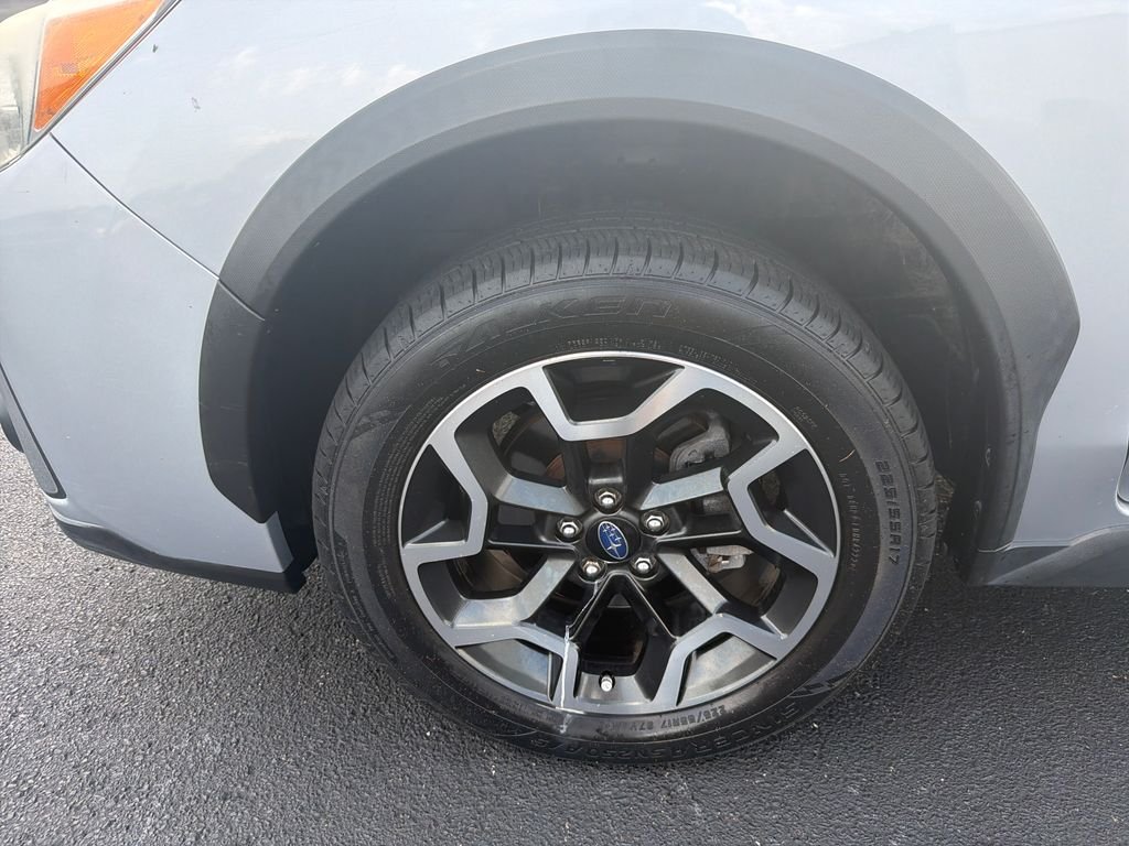 Used 2017 Subaru Crosstrek Premium with VIN JF2GPABC4H8241615 for sale in Radcliff, KY