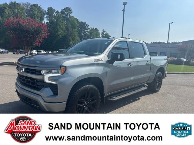 Used 2025 Gray Chevrolet RST image 6