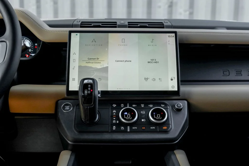 New 2026 Santorini Black Land Rover S image 19