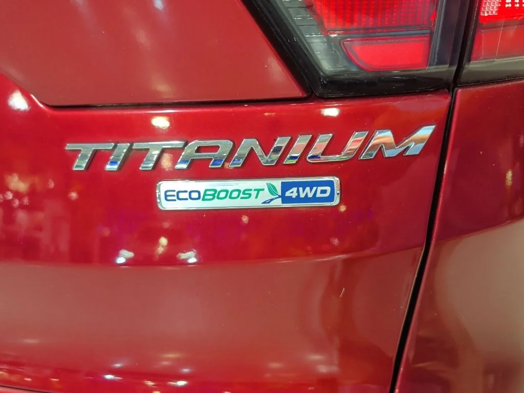 Used 2017 Red Ford Titanium image 11