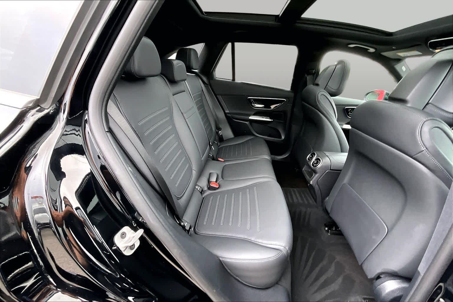 Certified Used 2026 Black Mercedes-Benz GLC 300 image 19