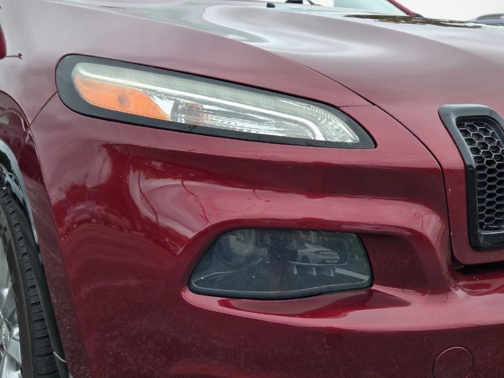 Used 2018 Jeep Cherokee Tech Connect with VIN 1C4PJLCB4JD606471 for sale in Auburn, AL