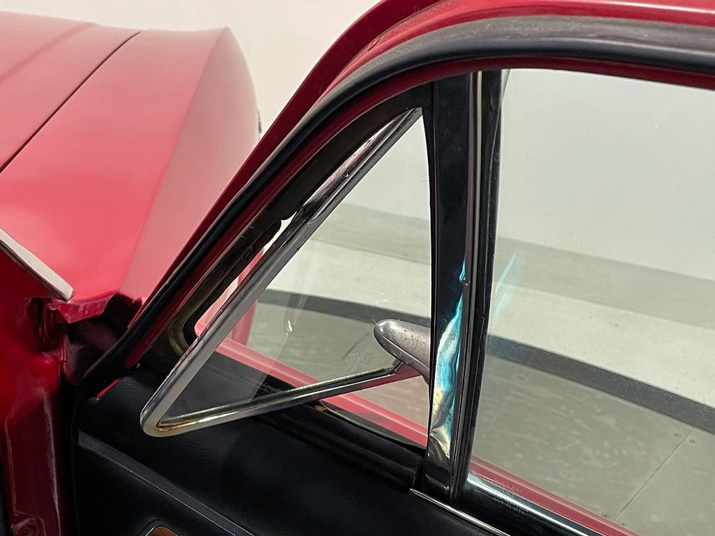 Used 1972 Red Chevrolet  image 48