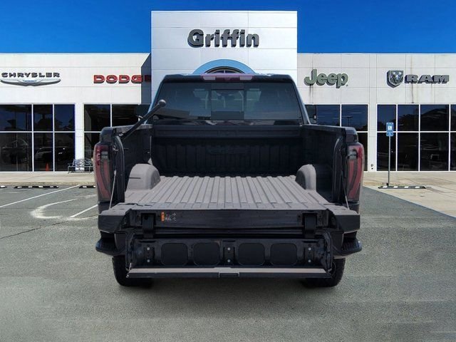 Used 2024 Silver GMC AT4 image 8