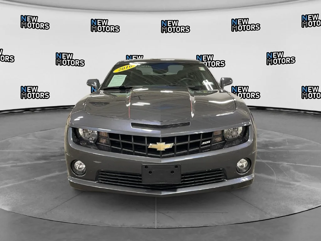 Used 2010 Cyber Gray Metallic Chevrolet SS image 8