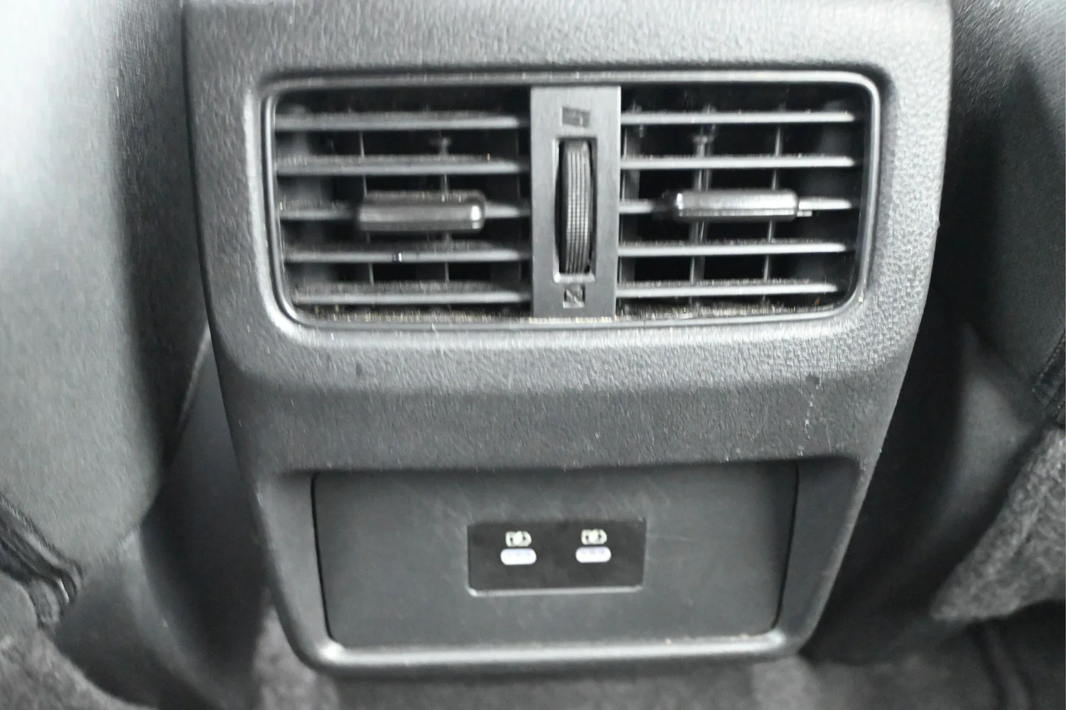 Used 2025 Black Nissan SV image 13