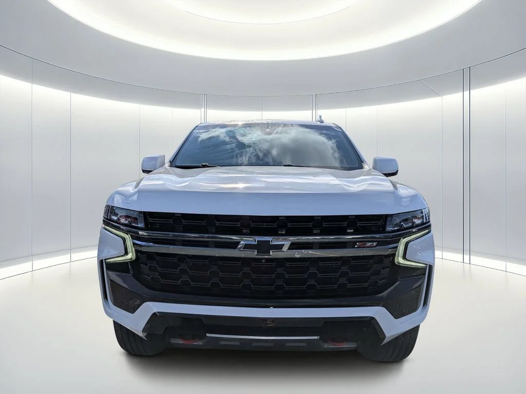 Used 2022 White Chevrolet Z71 image 9