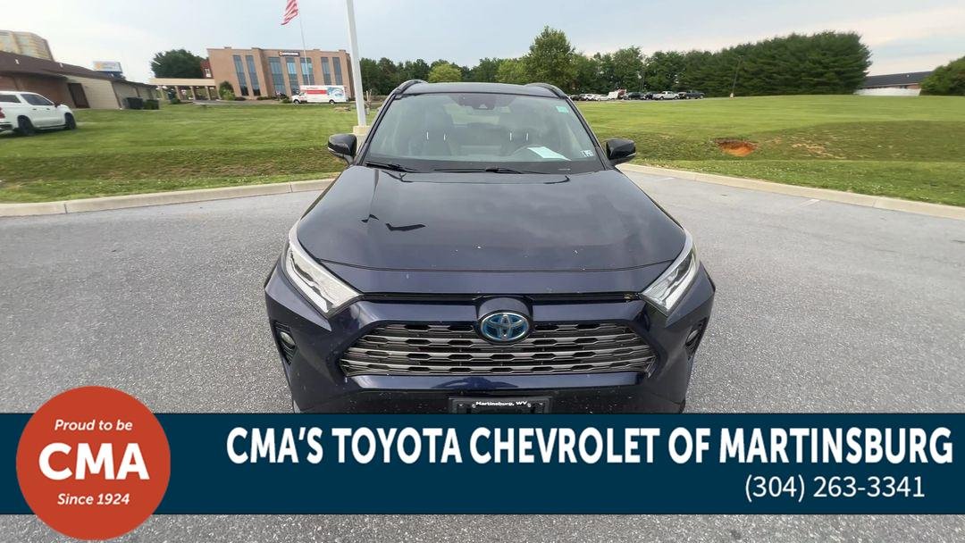 Used 2020 Blueprint w/Midnight Black Metallic Roof Toyota XSE image 3