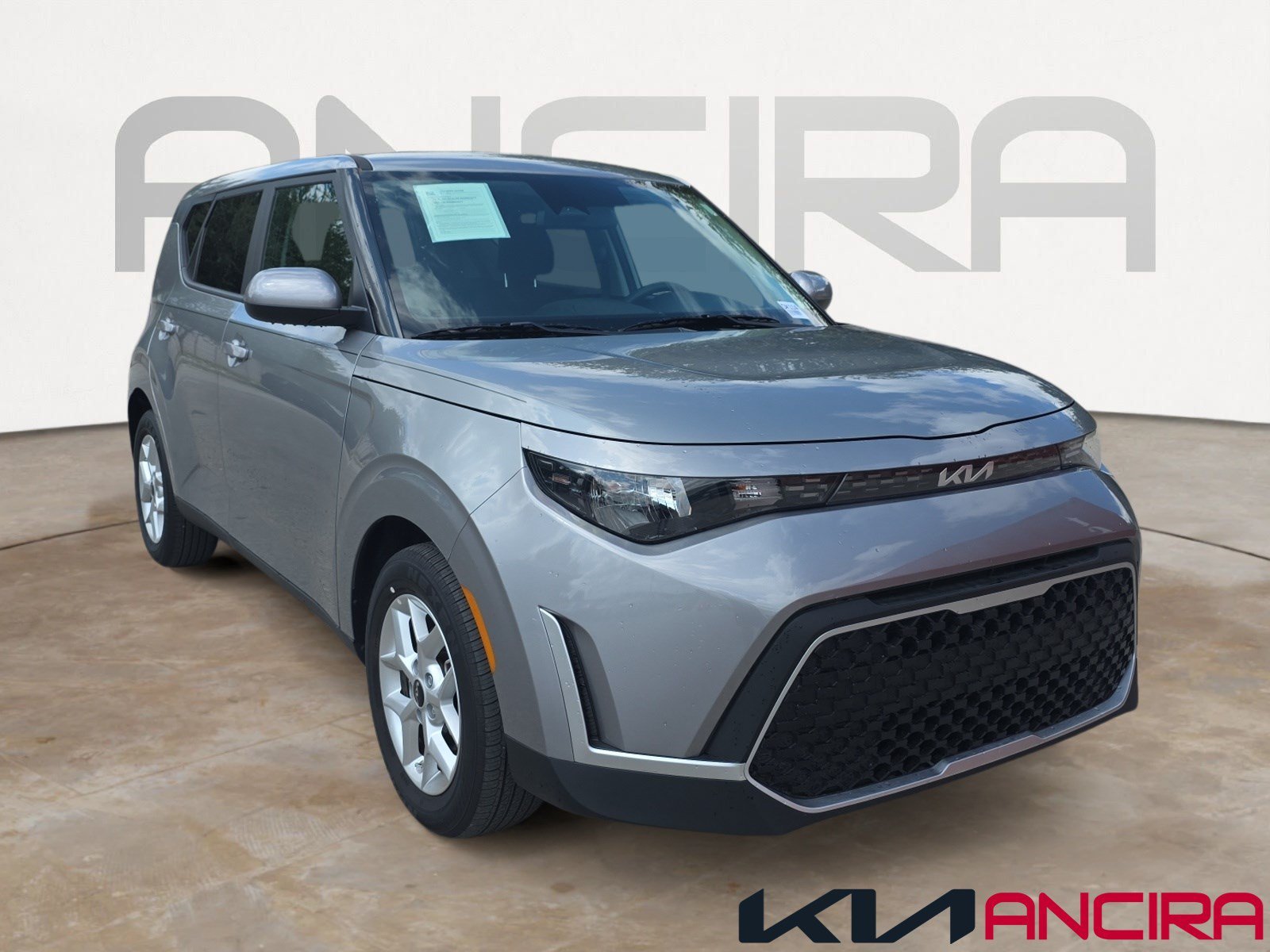 Certified Used 2025 Steel Gray Kia LX image 1