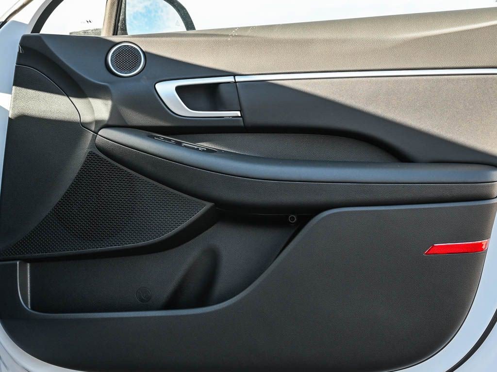 New 2026 Aero Silver Hyundai Blue FWD image 8