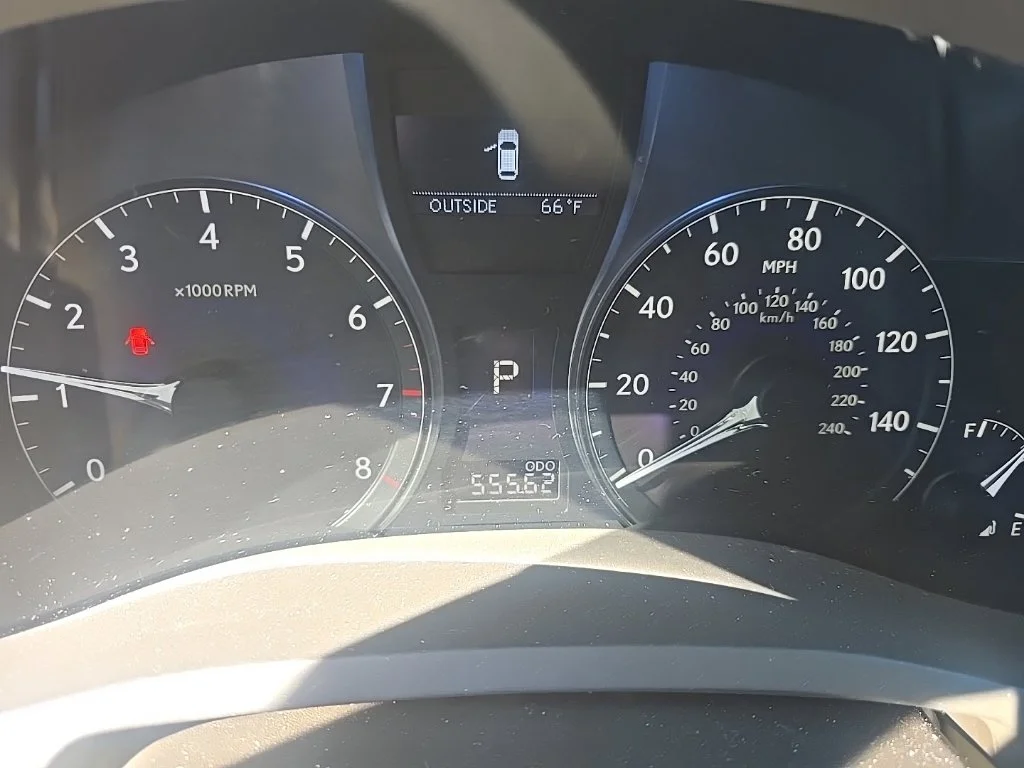 Used 2011 Red Lexus 350 image 15