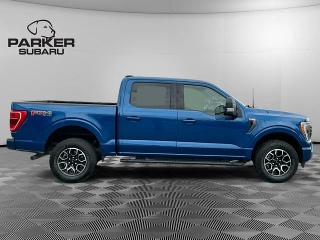 Used 2023 Atlas Blue Metallic Ford XLT image 6