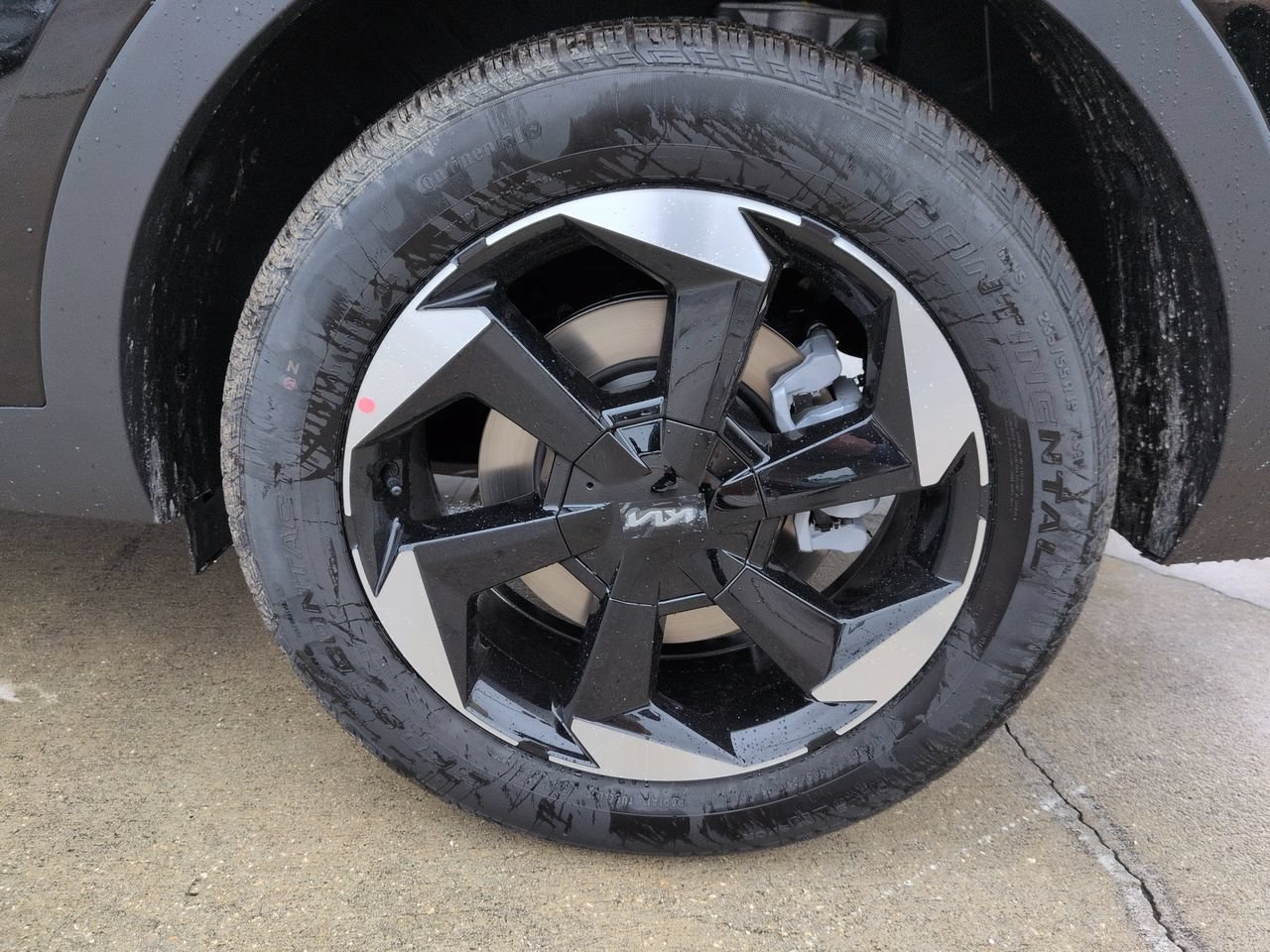 New 2026 Aurora Black Pearl Kia EX image 11