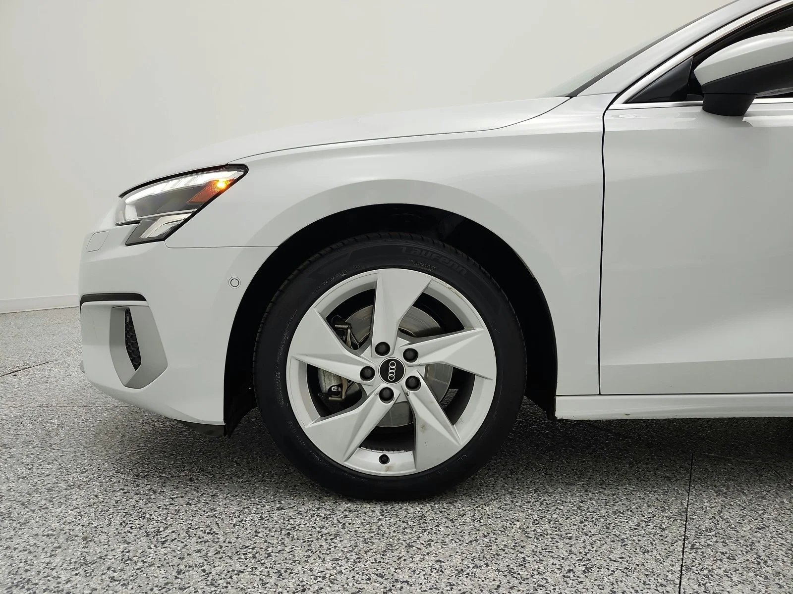 Used 2023 Glacier White Metallic Audi Premium image 18