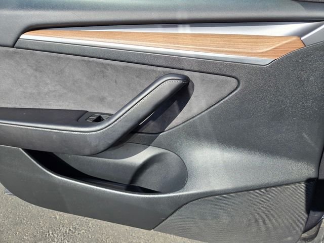 Used 2023 Blue Tesla Long Range image 17