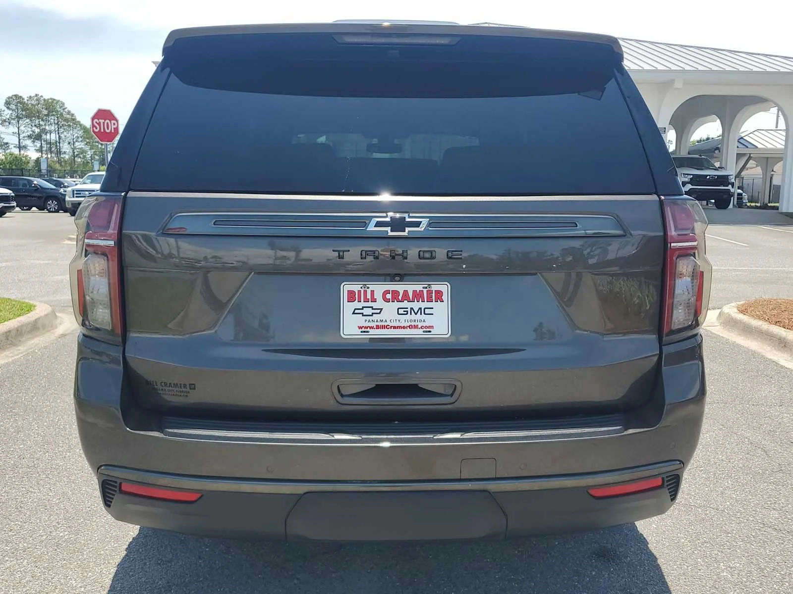 Used 2021 GRAYWOOD METALLIC Chevrolet Z71 image 4
