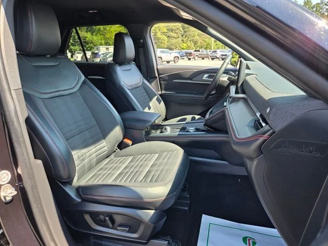 Used 2025 Black Ford ST-Line image 22