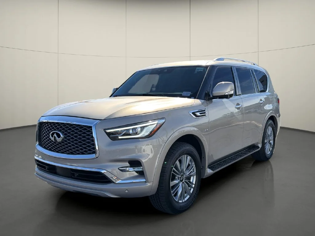 Used 2020 Beige INFINITI LUXE image 3