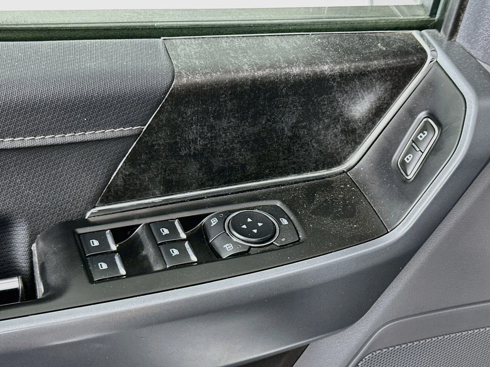 Used 2023 White Ford XLT image 19