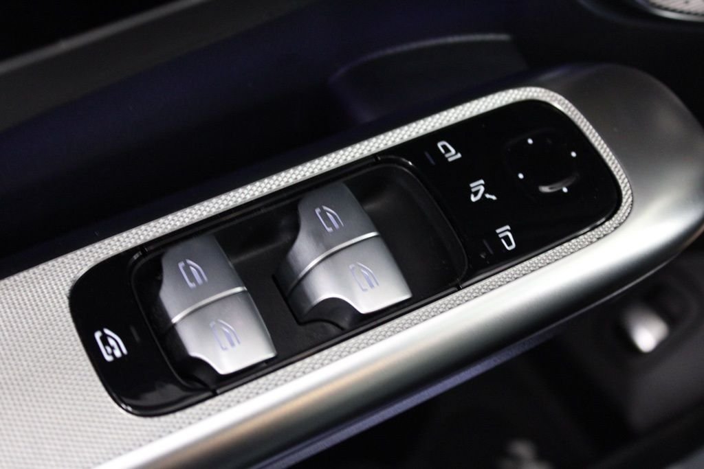 2026 Mercedes-Benz GLC Base - Photo 18