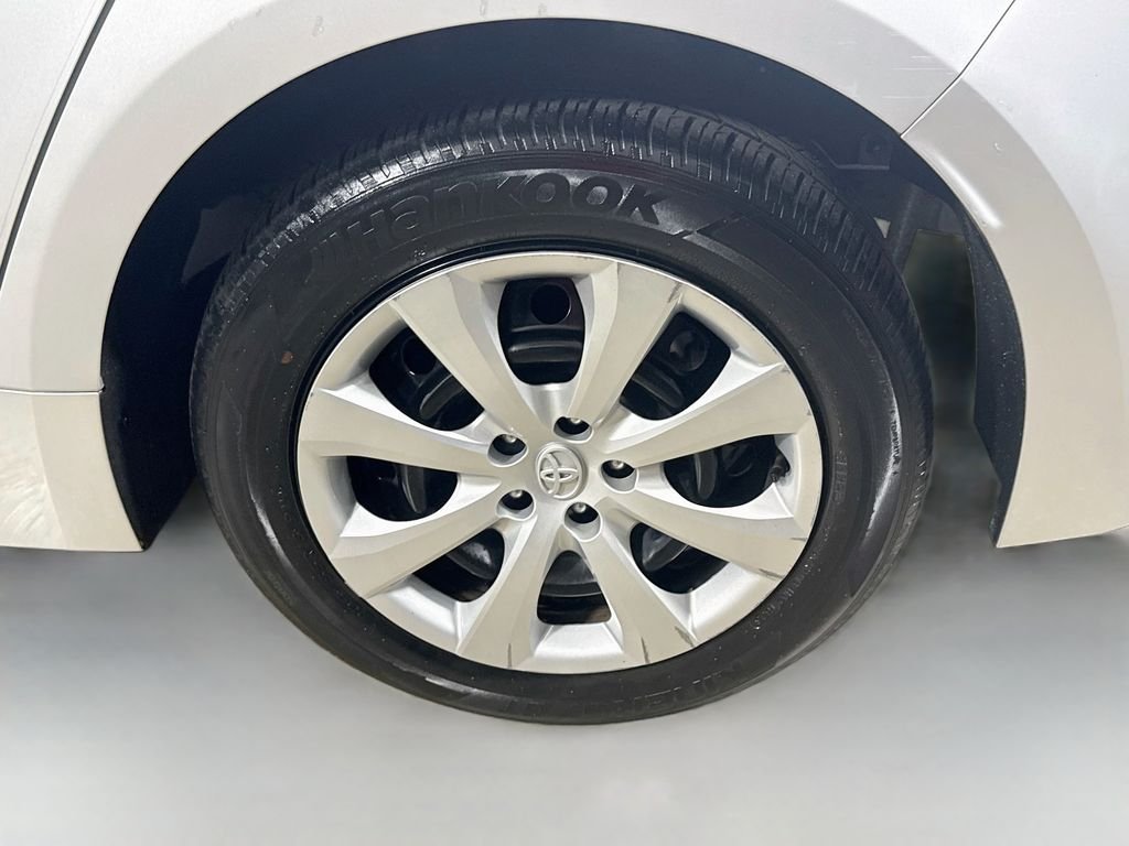 Used 2023 Classic Silver Metallic Toyota LE image 9