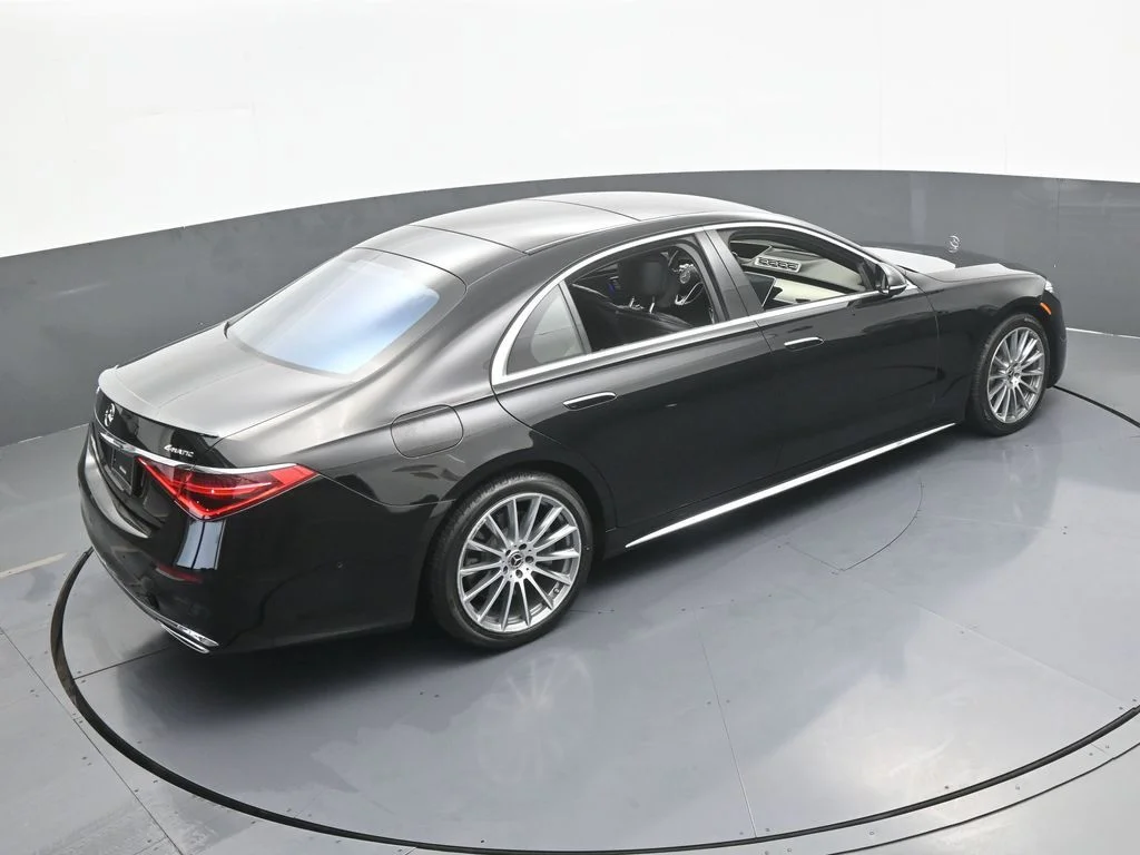 Used 2021 Obsidian Black/designo Diamon White Mercedes-Benz S 580 image 61