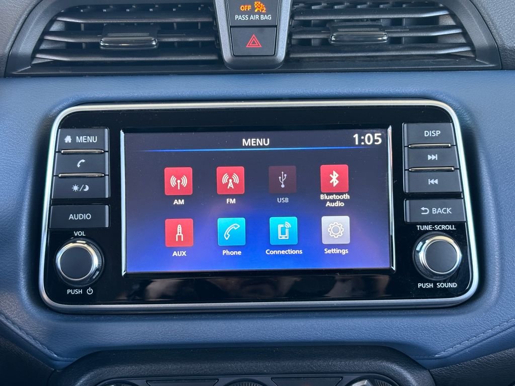 2025 Nissan Versa Sedan SV - Photo 14
