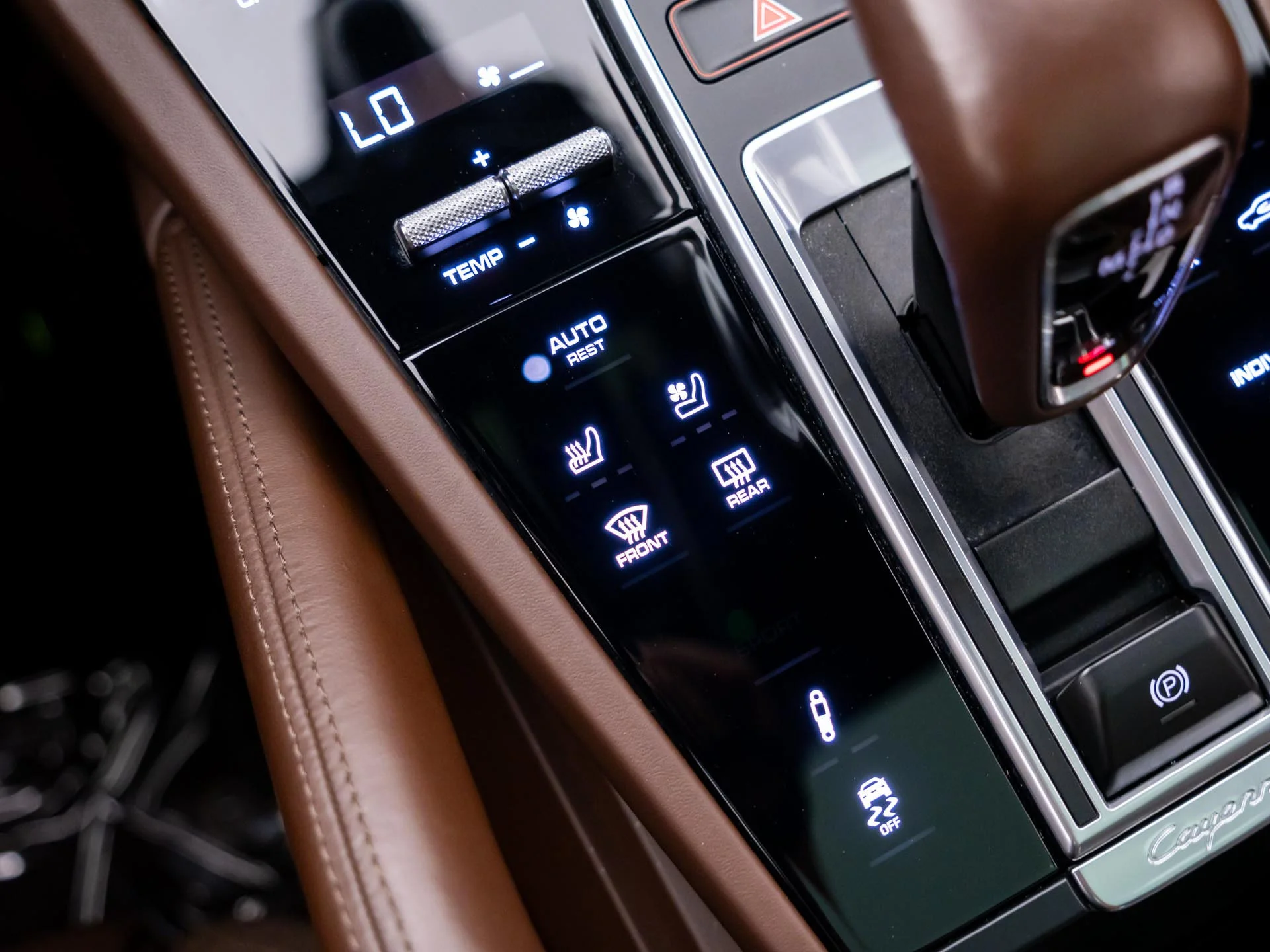 Used 2023 Black Porsche Platinum Edition image 23