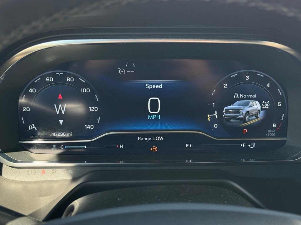 2024 Chevrolet Suburban Premier - Photo 35