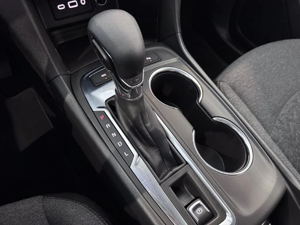 2024 Chevrolet Equinox LT - Photo 23