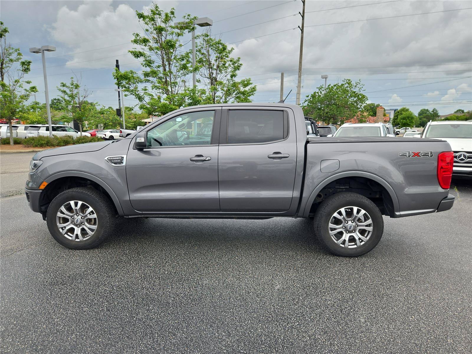 Used 2022 Gray Ford LARIAT image 12