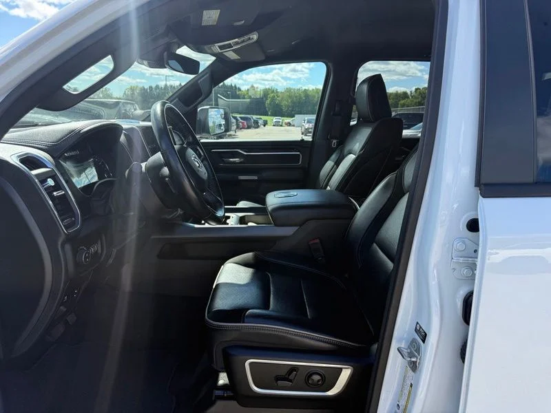 Used 2022 White Ram Laramie image 3