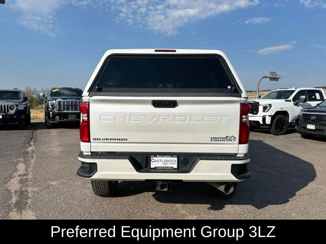Used 2022 Beige Chevrolet High Country image 4