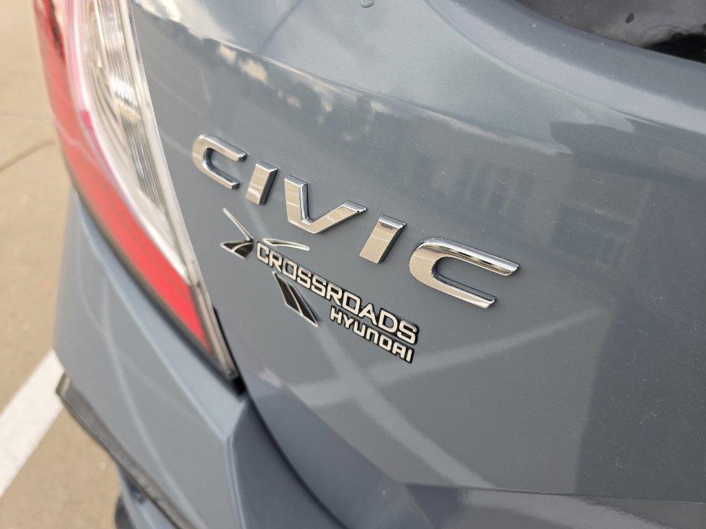 Used 2021 Sonic Gray Pearl Honda Sport image 11
