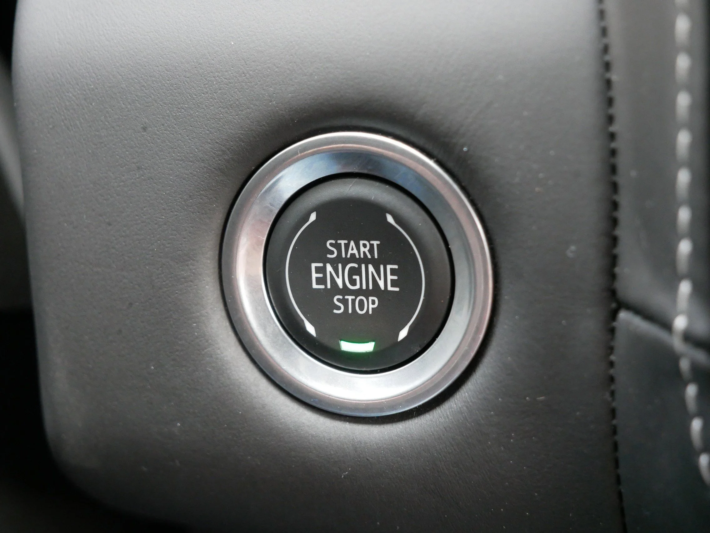 Used 2024 Onyx Black GMC Denali Ultimate image 29