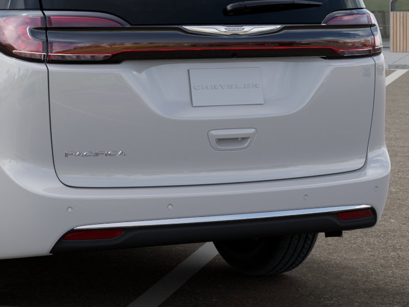 New 2026 Bright White Clear-Coat Exterior Paint Chrysler Select image 13