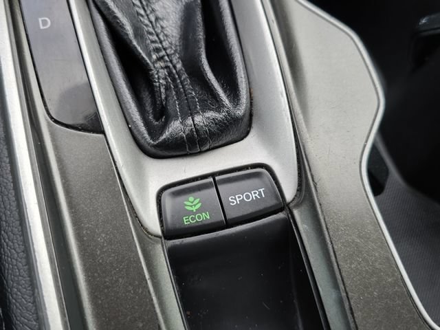 Used 2018 Black Honda Touring 1.5T image 9