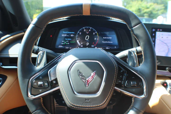 2025 Chevrolet Corvette 2LT - Photo 8