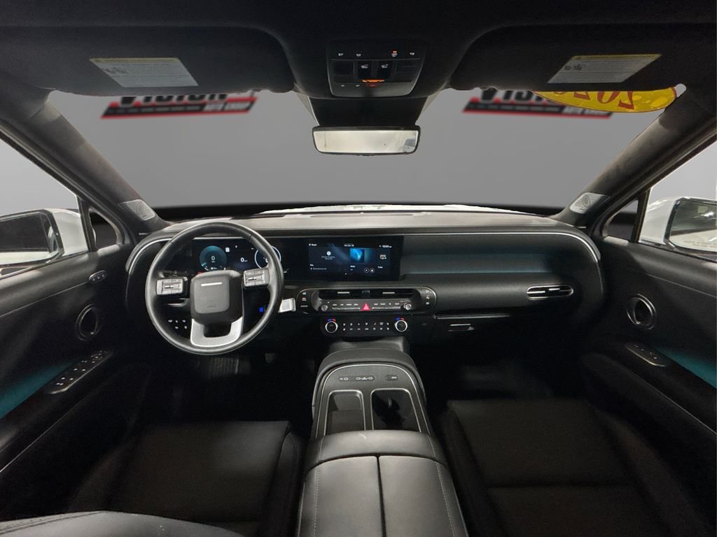 Used 2026 White Hyundai Calligraphy image 30