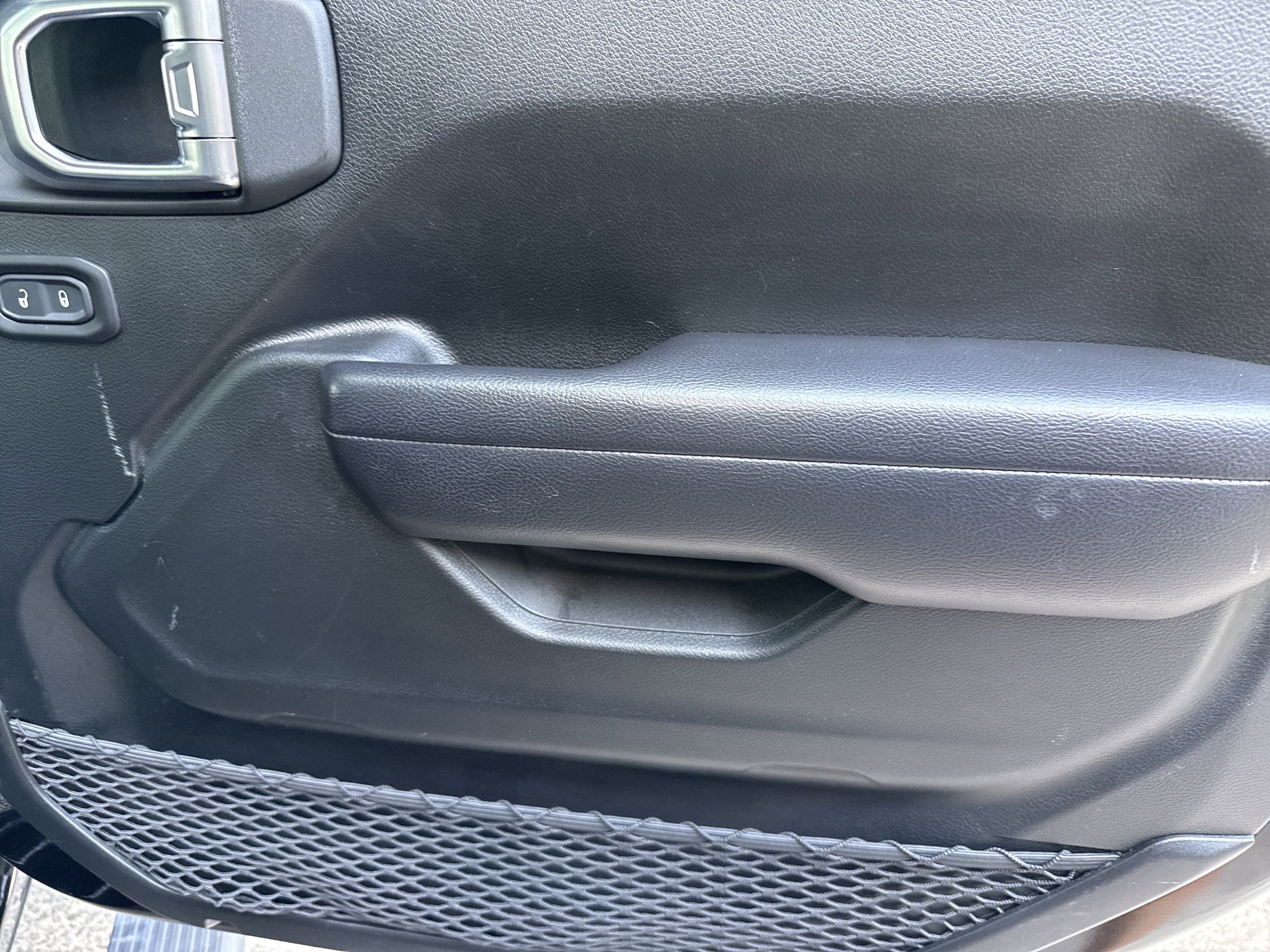 Used 2020 Black Clearcoat Jeep  image 16