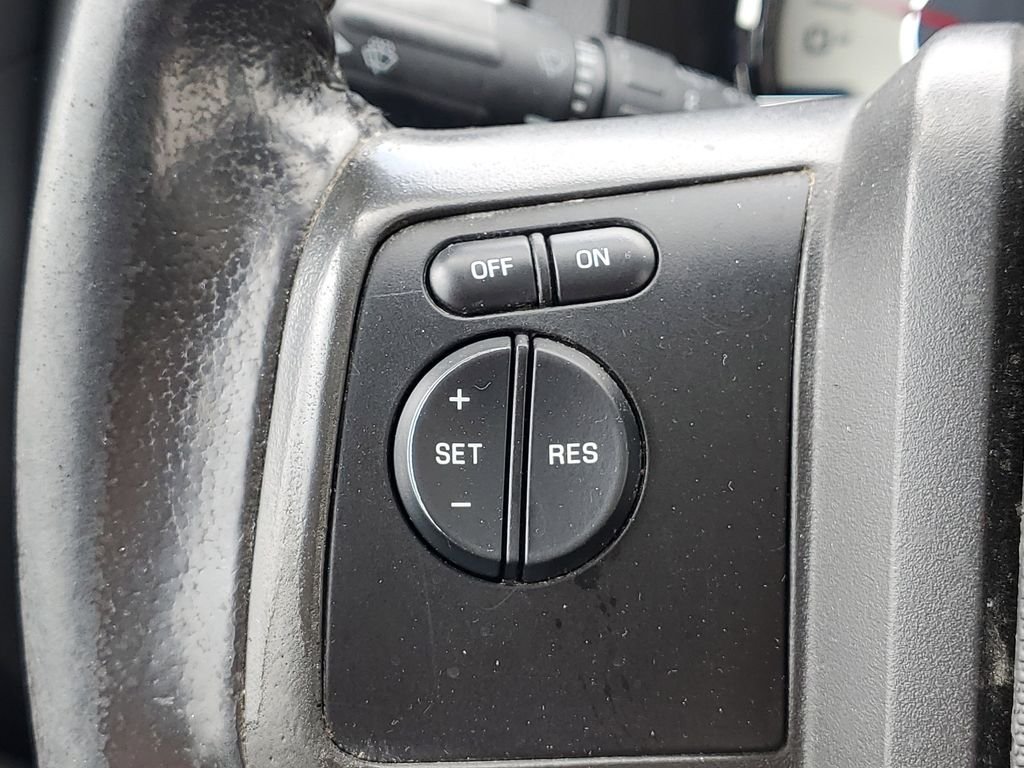 Used 2014 White Ford Limited image 21