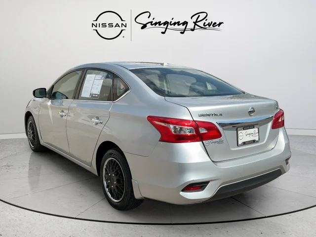 Used 2016 Silver Nissan SV image 5