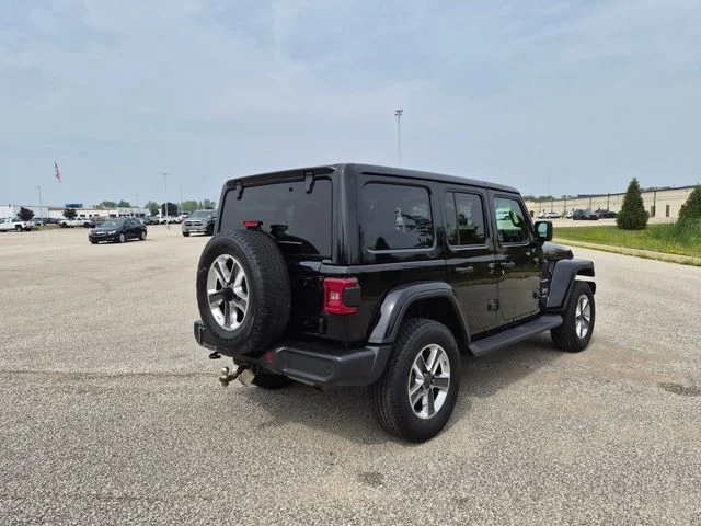 Used 2021 Black Jeep Unlimited Sahara image 6